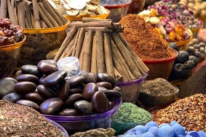 Old Dubai tour: Local Market, Tasting, Dubai creek with Abra ride - Bur Dubai Mosque adds cultural context