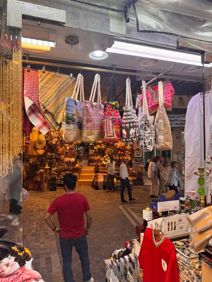 Oman: Private Muscat City Tour With Pick-up/ Drop-off - Bait Al Zubair and the National Museum: give the history some depth