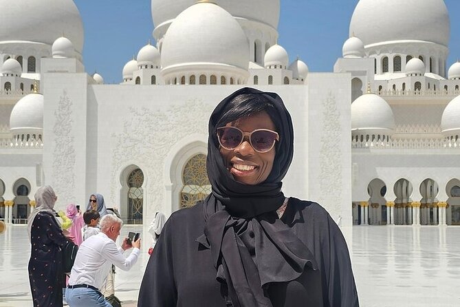 Private Abu Dhabi City Tour with Pick up from Dubai or Abu Dhabi - Sheikh Zayed Grand Mosque deserves the longest look