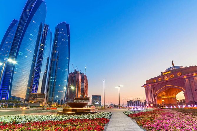 Private Full Day Abu Dhabi City Tour with Pick Up - Sheikh Zayed Grand Mosque: allow this sight your full attention