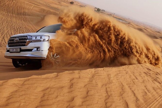 Private Morning Desert Safari Dubai with Dune Bashing & Sandboard - Who will get the most from this safari