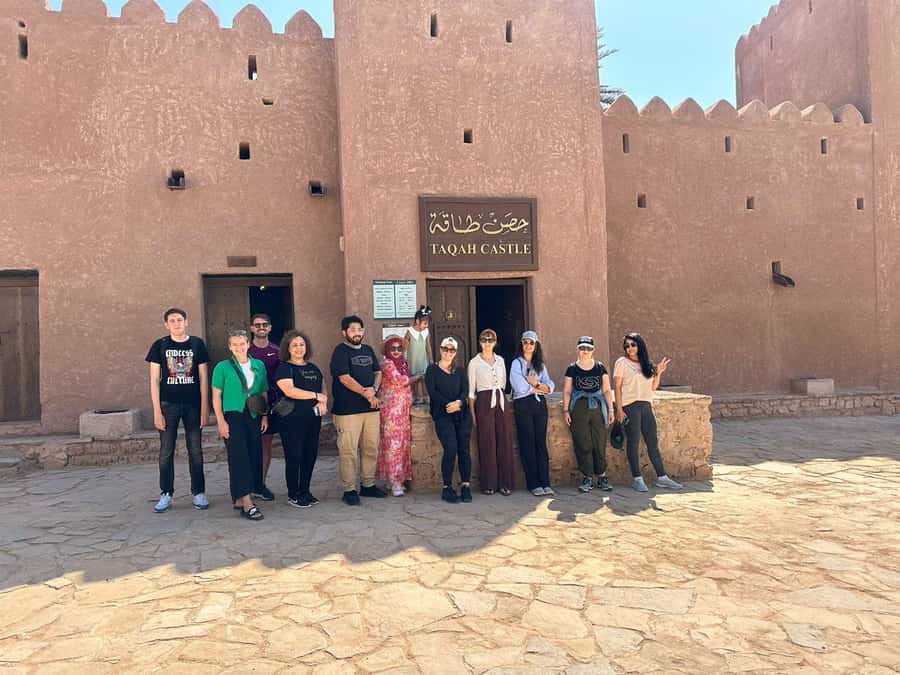Salalah: Wadi Darbat, Jabal Samhan, Baobab, Mirbat Sand Dune - Taqa begins with cliffs, fishing, and old homes