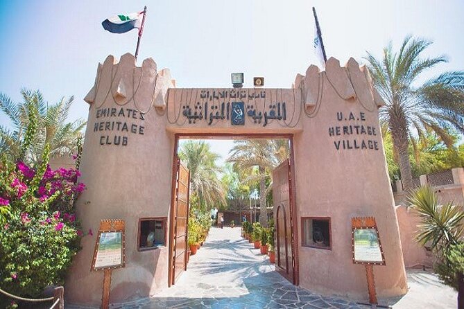 Small Group Abu Dhabi City and Sightseeing Tour From Dubai - Transport, seating, and the long return to Dubai