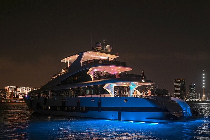 Superyacht Experience in Dubai with Dinner and Live Music - BBQ dinner, pasta, and unlimited drinks