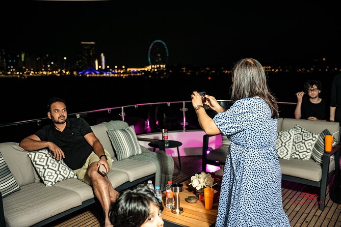 Superyacht Experience in Dubai with Dinner and Live Music - Who should book this cruise?