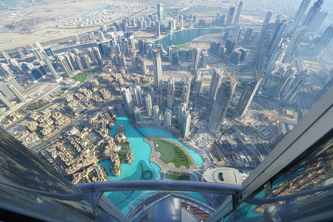 The Burj Khalifa At The Top Observation Deck Admission Ticket - Timing your visit for better views