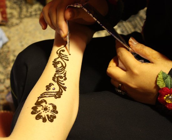 Wow Arabian Nights Tours Desert Safari Program with BBQ Dinner - BBQ dinner, snacks, coffee, and tea